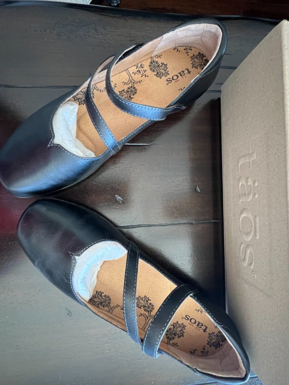 Taos Footwear Banter Leather Mary Jane Flat - Picture 6 of 6